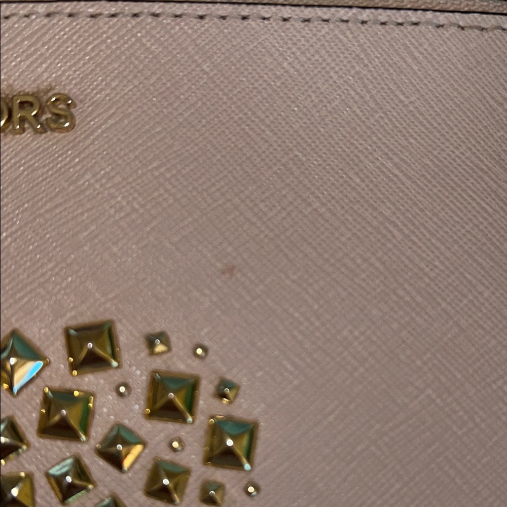Michael Kors Pink Wristlet with Gold Heart Design - Picture 5 of 5